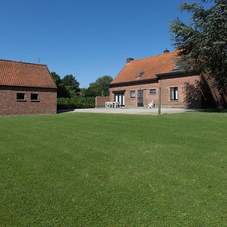 Huisje Van De Meentocht Rumst Exterior photo